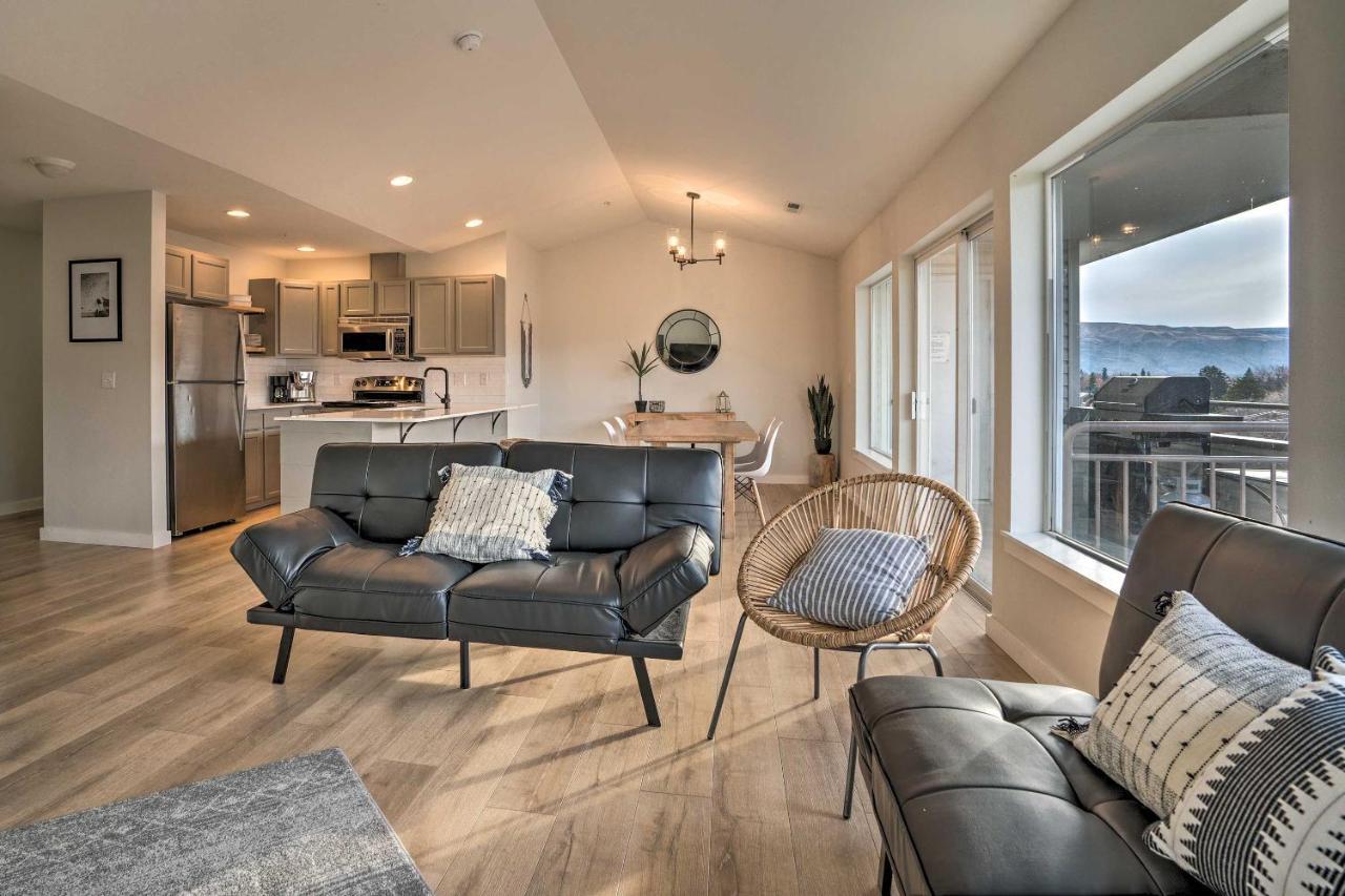 Chic Chelan Condo With Balcony, Walk To Lake And Dtwn! 外观 照片